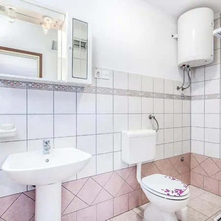 Beautiful In With Kitchen * Jurandvor